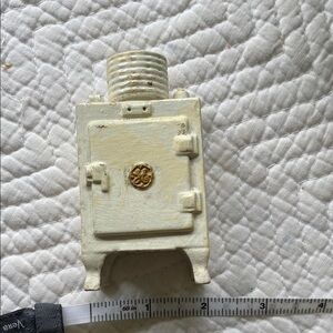 Vintage Cream Miniature refrigerator cast iron bank